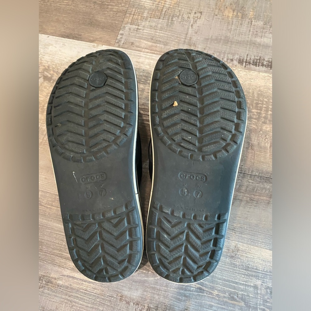 Crocs flip flops - Picture 5 of 5